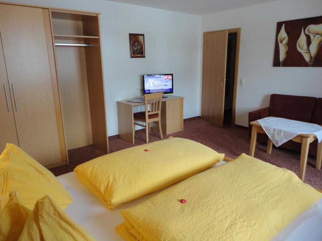 Gasthof Brentwirt Vendégház Leogang Szoba fotó